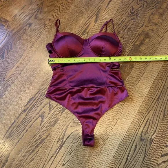 Haute Monde Structured Bodysuit Sz L Cut Out Burgundy Whimsigoth Punk Sexy EUC - Picture 4 of 11